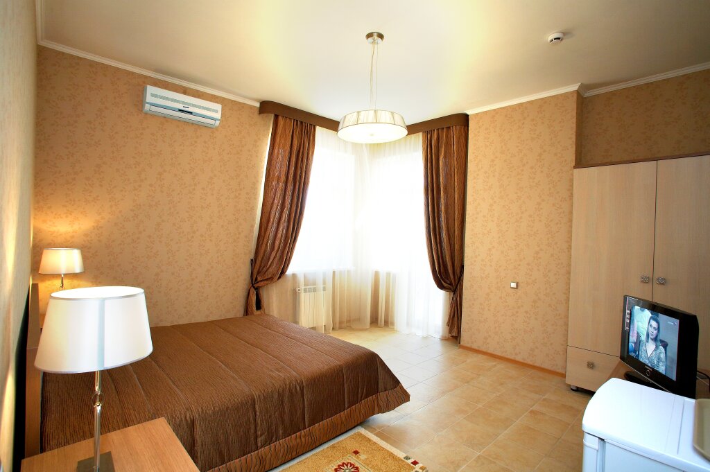 Suite with balcony Karamel Hotel