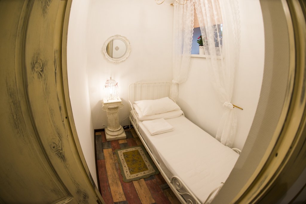 Économie simple chambre Gorod Patriarshie Hostel