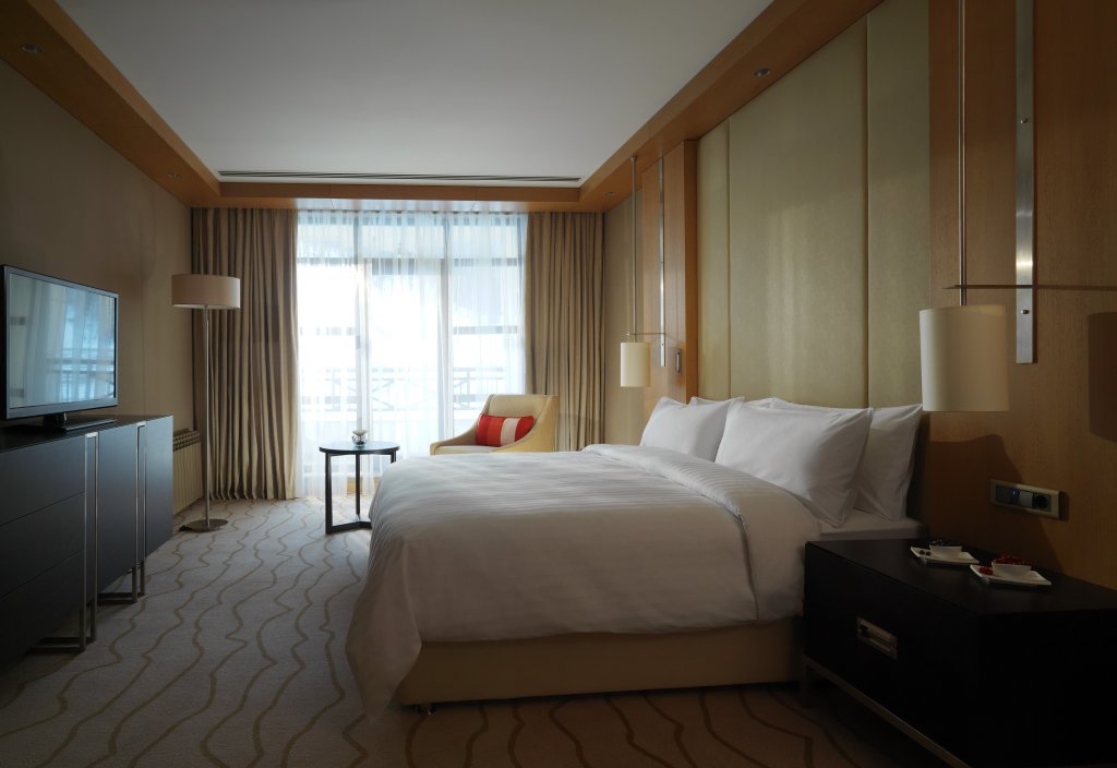 Suite doble con balcón Marriott Sochi Krasnaya Polyana Hotel