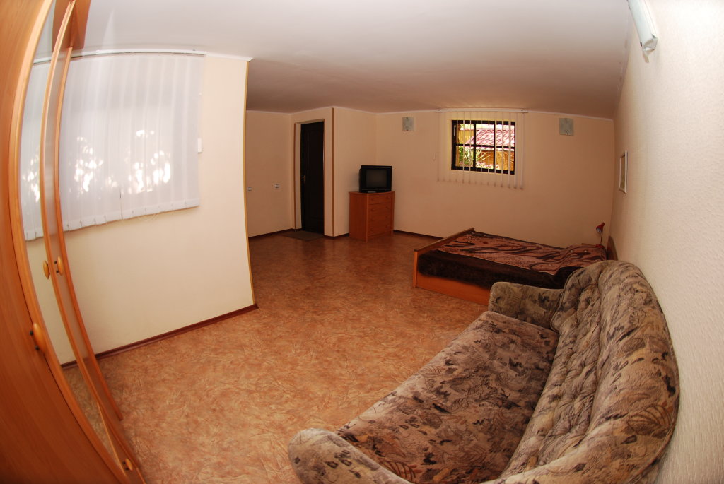 Comfort Quadruple room with balcony Flyor Hotel