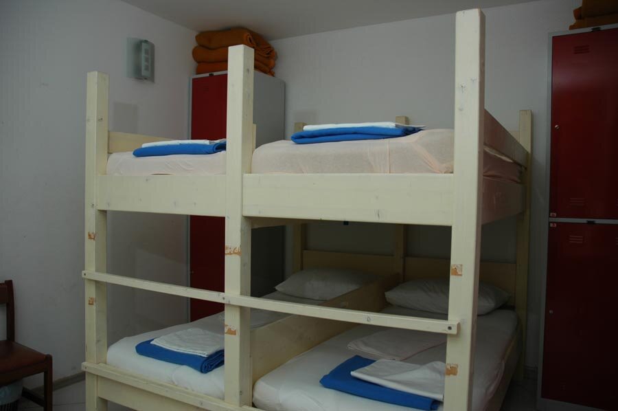 Кровать в общем номере Hostel Panorama Portorož