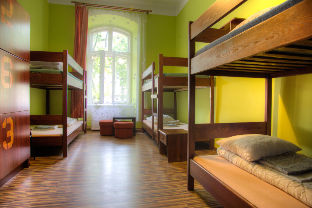 Кровать в общем номере Atlantis Hostel