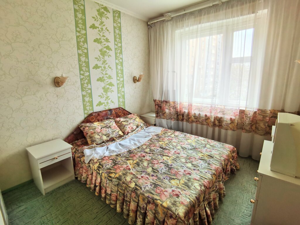 Apartment Ryibnaya Derevnya 3 Komnatyi Uyutnaya I Svetlaya Apartments