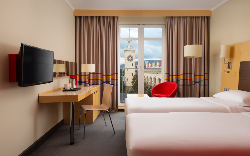 Superior Doppel Zimmer mit Balkon Cosmos Sochi Hotel