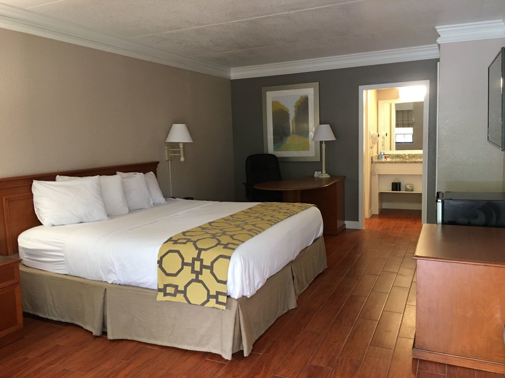 Номер Business Casa Bella Inn & Suites Extended Stay