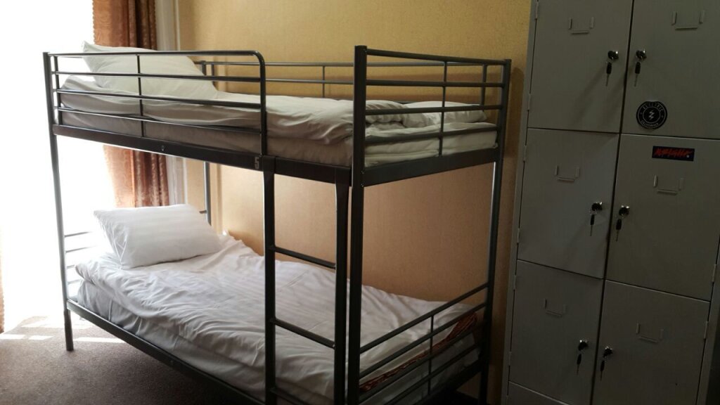 Cama en dormitorio compartido Gorniy Uyut Hostel