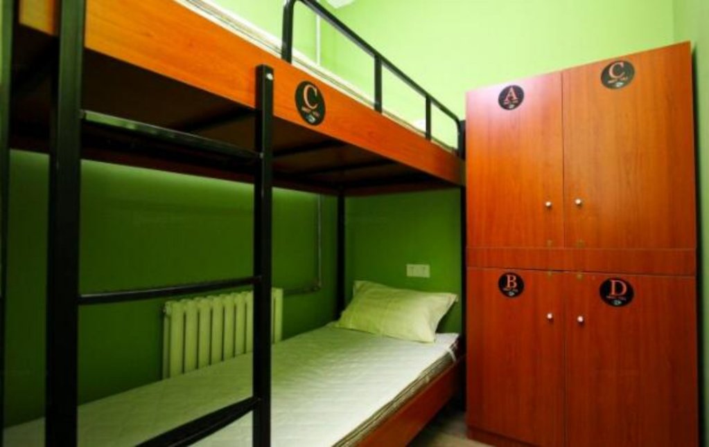 Кровать в общем номере (мужской номер) Meet int'l Youth Hostel Zhejiang Rd