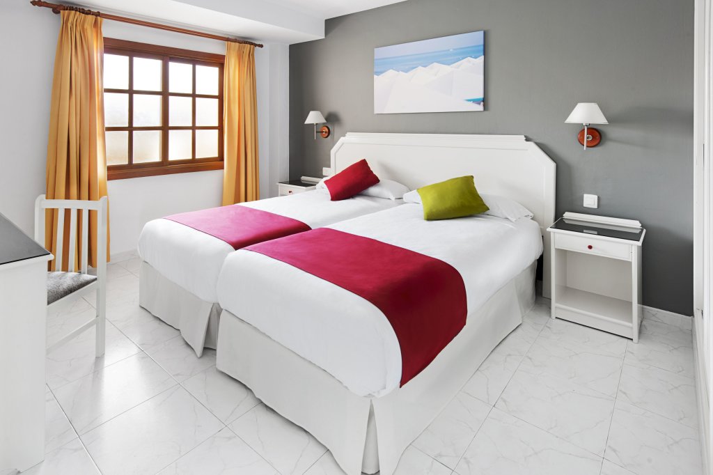 Апартаменты c 1 комнатой Elba Castillo San Jorge & Antigua Suite Hotel