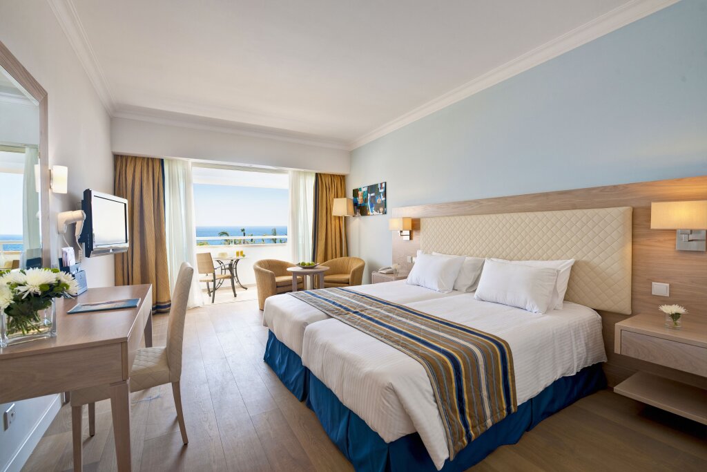 Одноместный номер Deluxe с видом на море Olympic Lagoon Resort Paphos