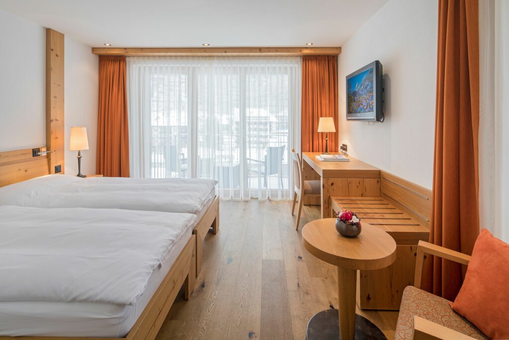 Standard Doppel Zimmer mit Balkon Hotel Phoenix