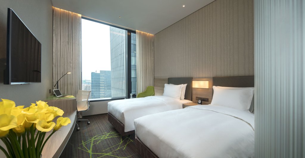 Номер Standard Holiday Inn Express Hong Kong Kowloon CBD2, an IHG Hotel