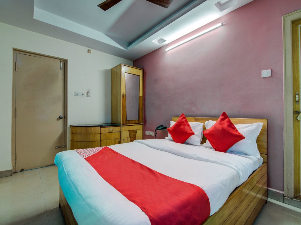 Standard Zimmer OYO 14910 Sri Ganesh Swathi Residency