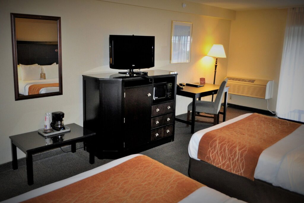 Standard Quadruple room Comfort Inn & Suites Lincoln City