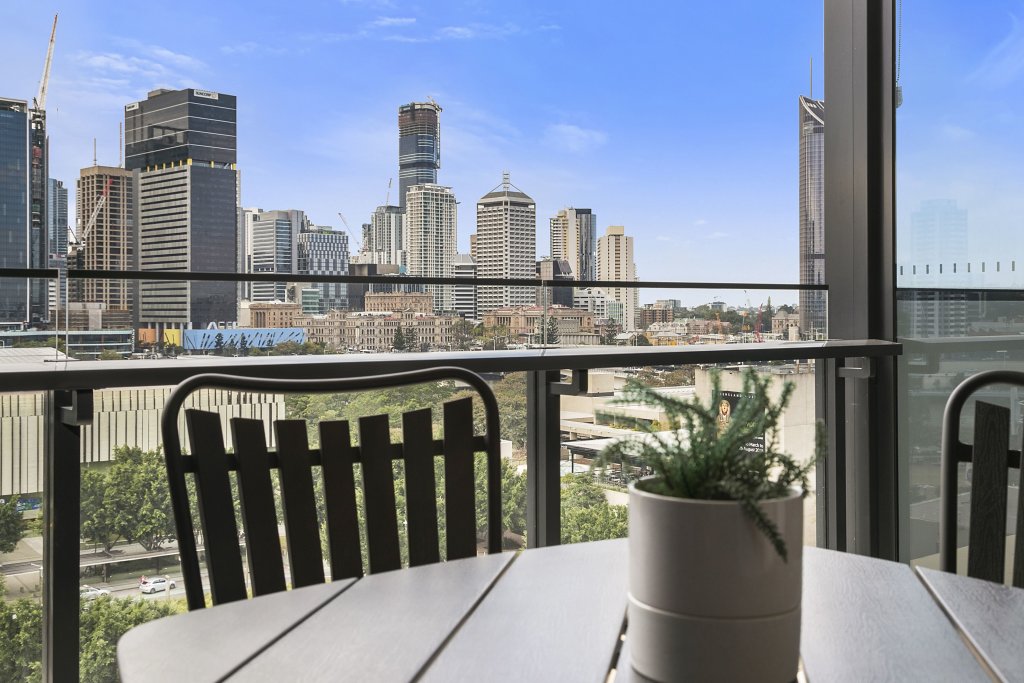 2 Bedrooms Apartment with city view Hope Street Apartments