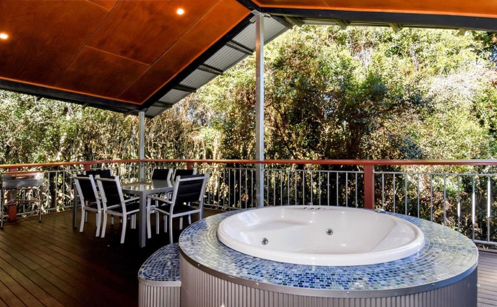 1 Bedroom Villa O'Reilly's Rainforest Retreat