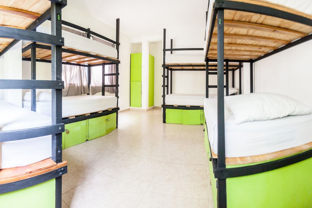 Кровать в общем номере Che Tulum Hostel & Bar Adults Only