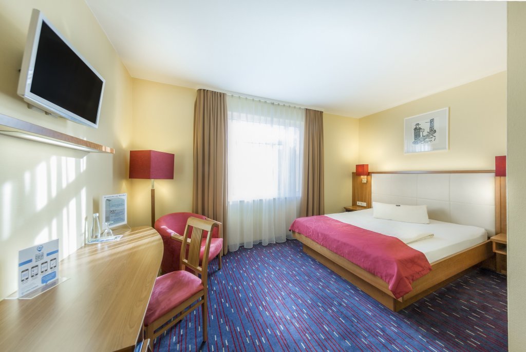 Standard room Hotel am Schillerpark