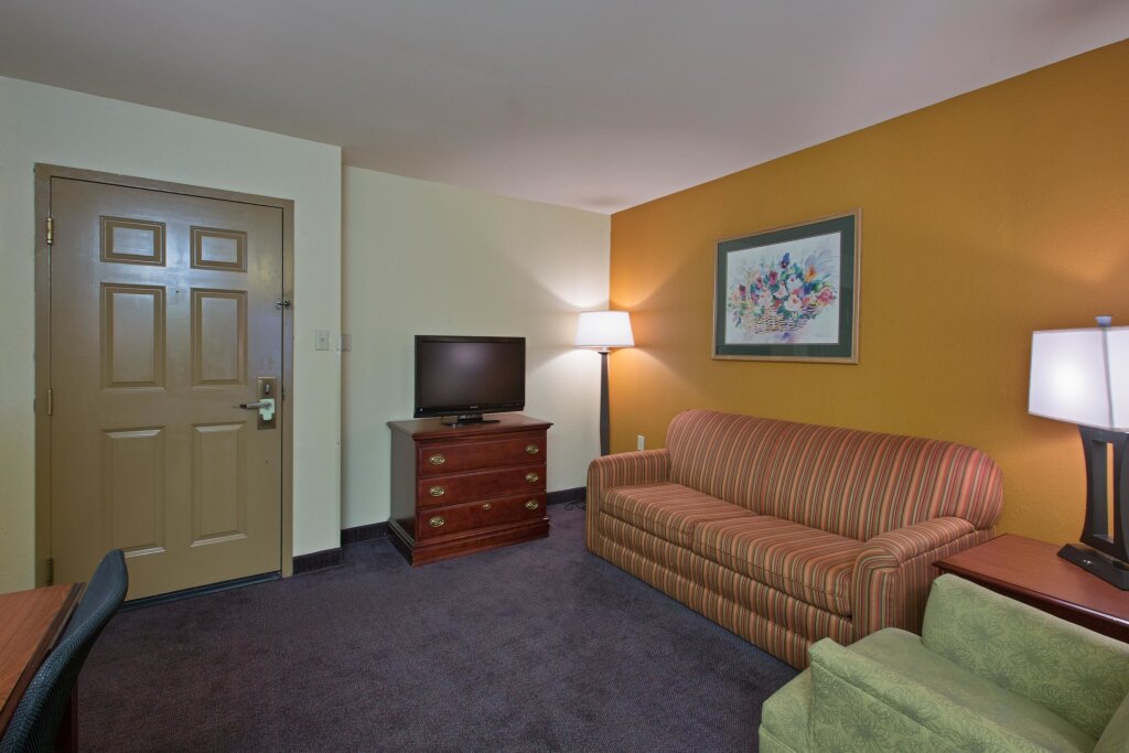 Suite doble 1 dormitorio Country Inn & Suites by Radisson, Richmond I-95 South, VA