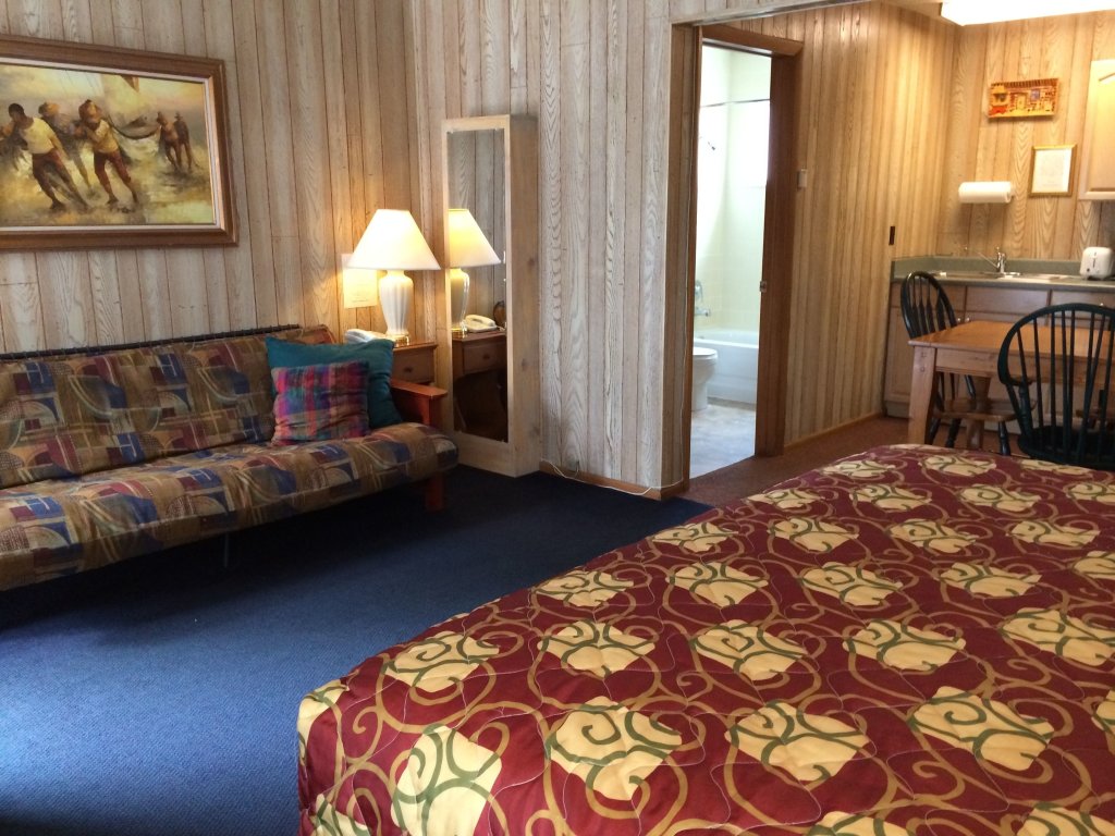 Premium Doppel Zimmer Saddle & Surrey Motel
