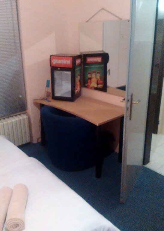 Номер Economy Hotel Praha Club bed & breakfast
