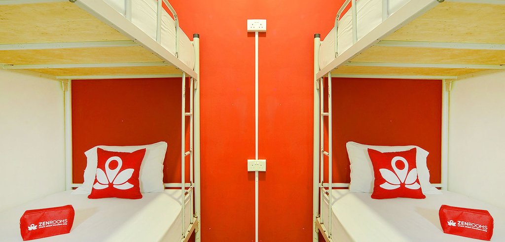 Кровать в общем номере ZEN Hostel Serangoon Road