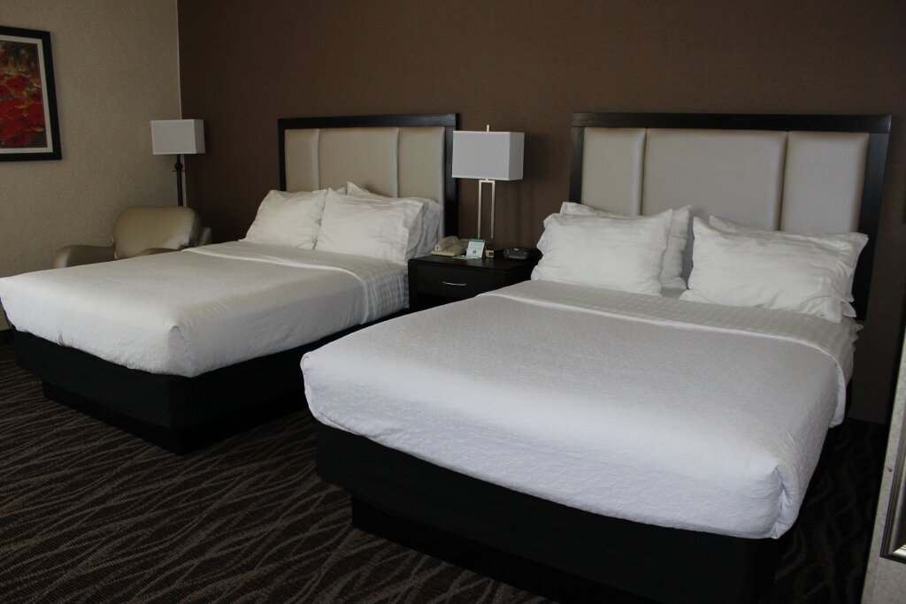 Camera quadrupla Standard Holiday Inn Des Moines-Airport Conf Center, an IHG Hotel