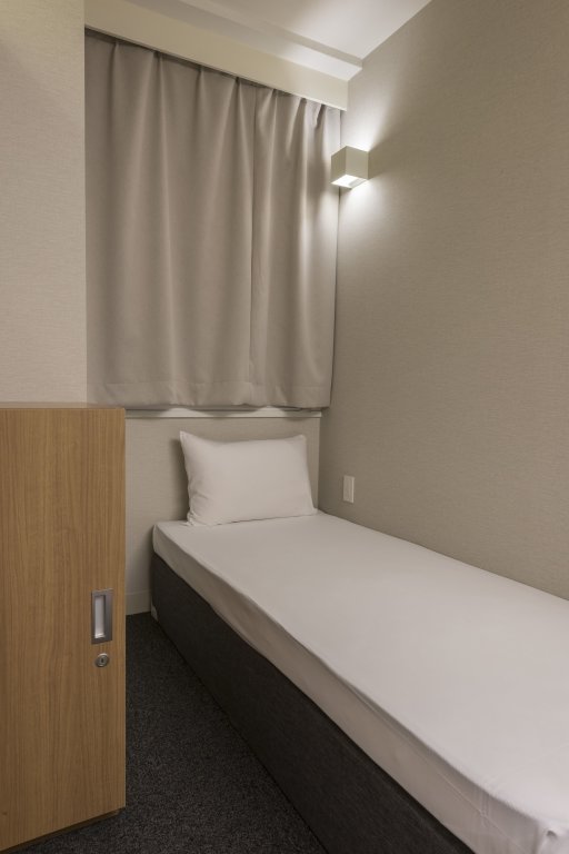 Bett im Wohnheim (Männerwohnheim) Grids Tokyo Akihabara Hotel&Hostel