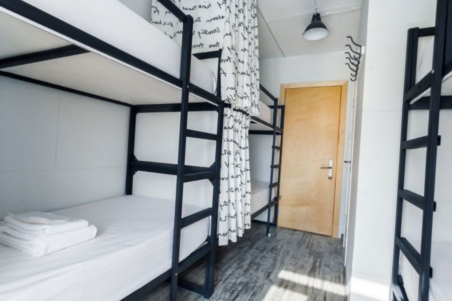 Cama en dormitorio compartido (dormitorio compartido femenino) Extra Hostel