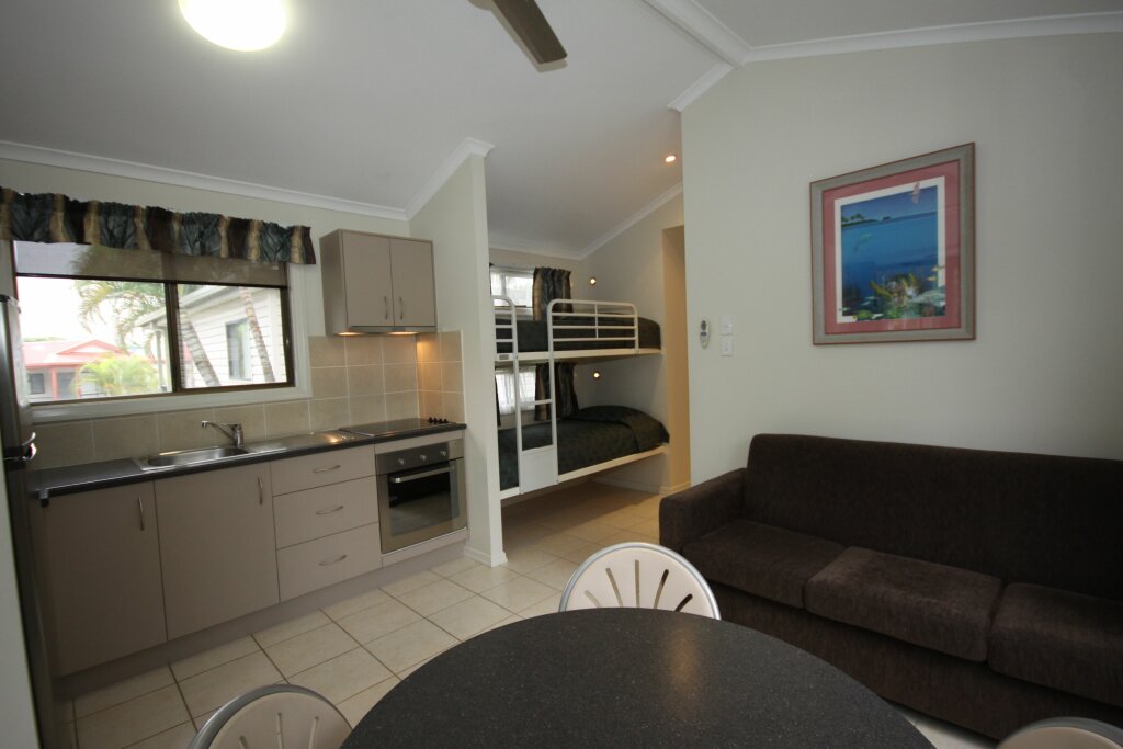 Standard room Brisbane Gateway Resort