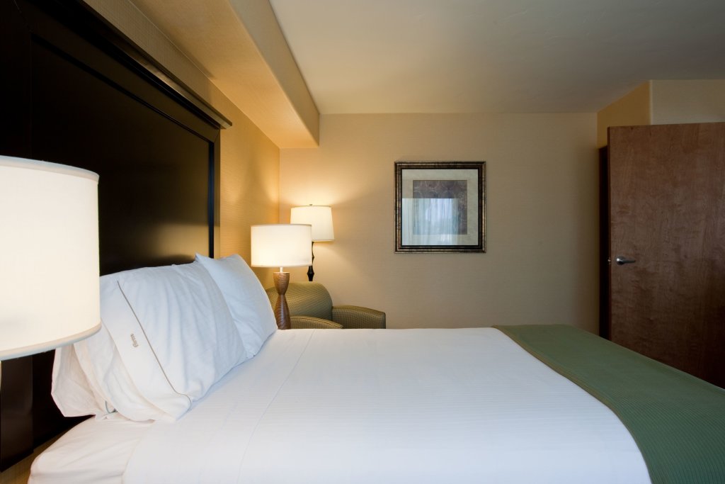 Camera quadrupla Standard Holiday Inn Express Hotel & Suites Woodland Hills, an IHG Hotel