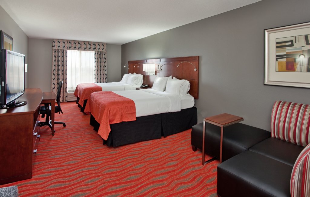 Habitación cuádruple Estándar Holiday Inn Express and Suites Kearney, an IHG Hotel