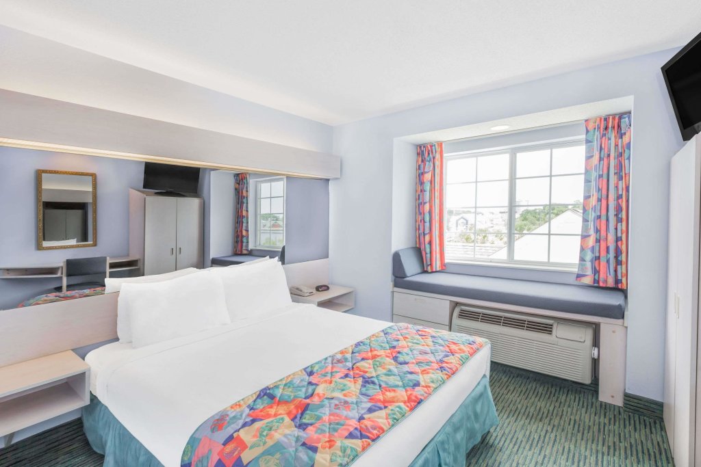 Одноместный люкс Microtel Inn & Suites by Wyndham Carolina Beach