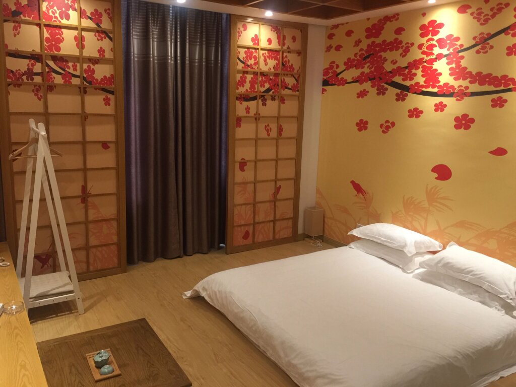 Номер Deluxe Huangshan Mountain Zuixiang Hotel