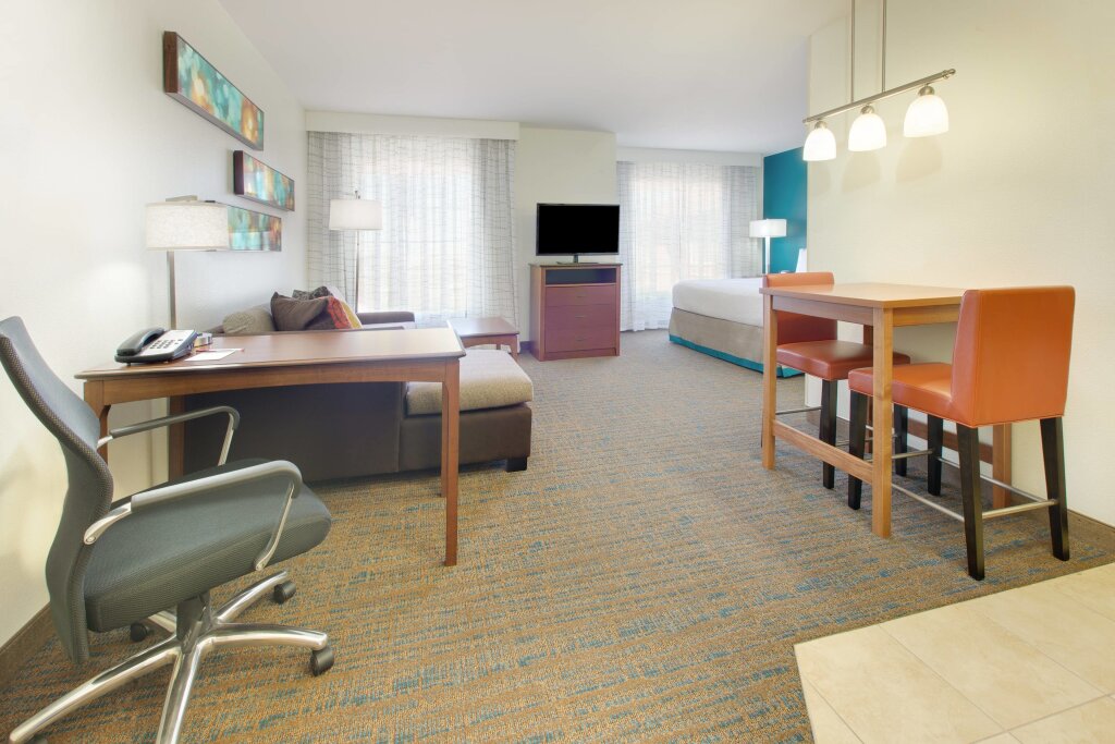 Suite 1 chambre Residence Inn Midland