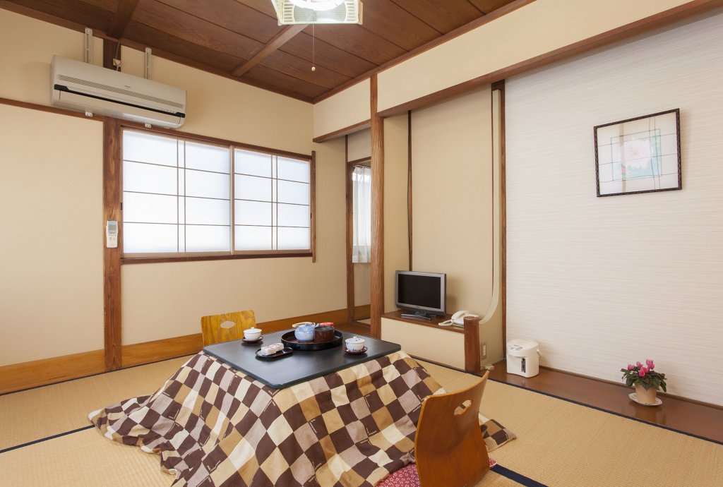 Standard room Oumiya Ryokan