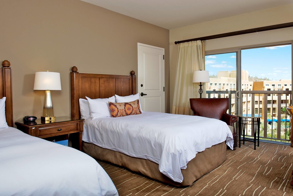 Двухместный номер Premium с балконом и с видом на город JW Marriott Tucson Starr Pass Resort