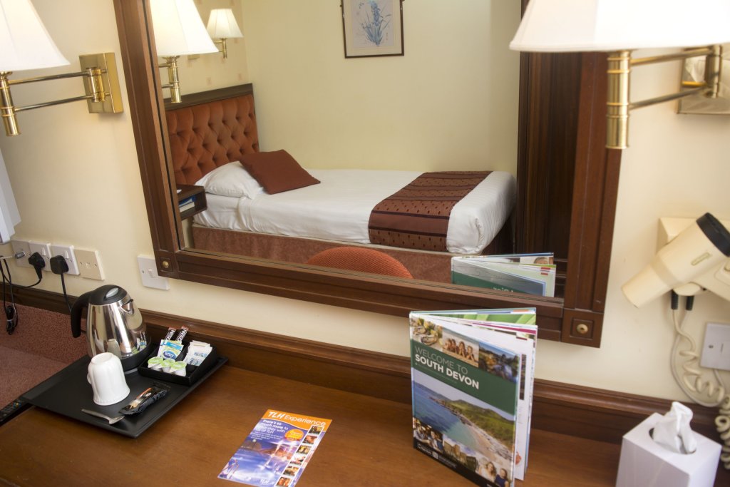 Standard room TLH Toorak Hotel - TLH Leisure, Entertainment and Spa Resort