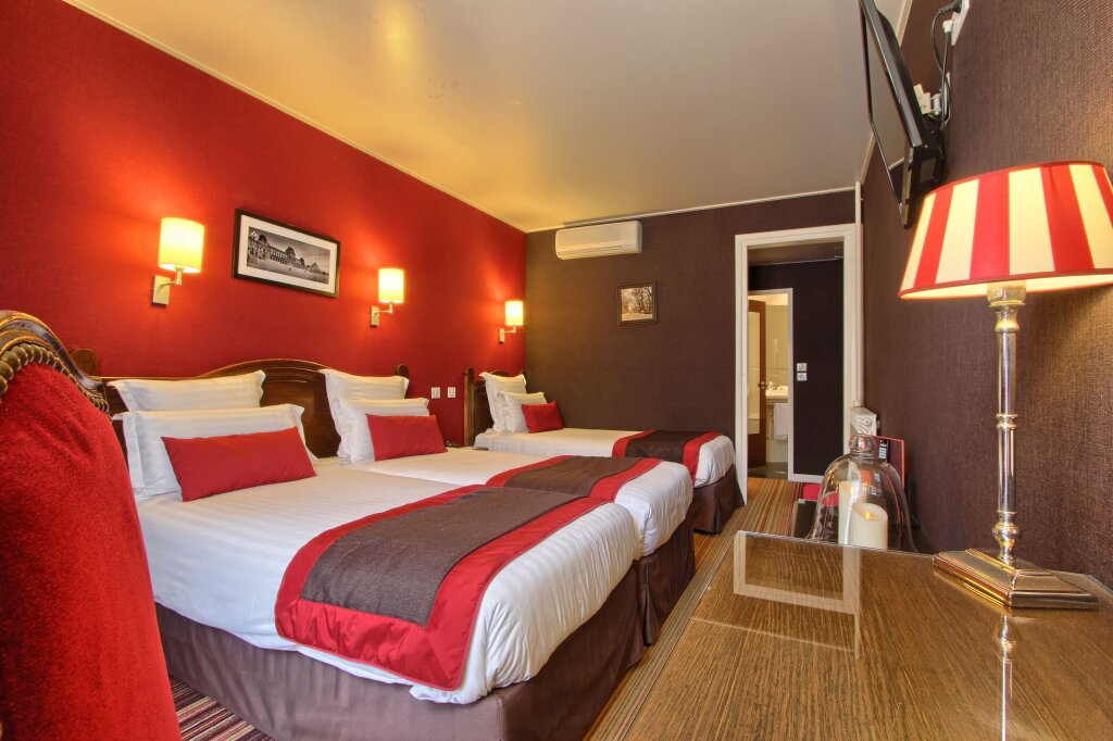Standard Triple room Hotel Trianon Rive Gauche