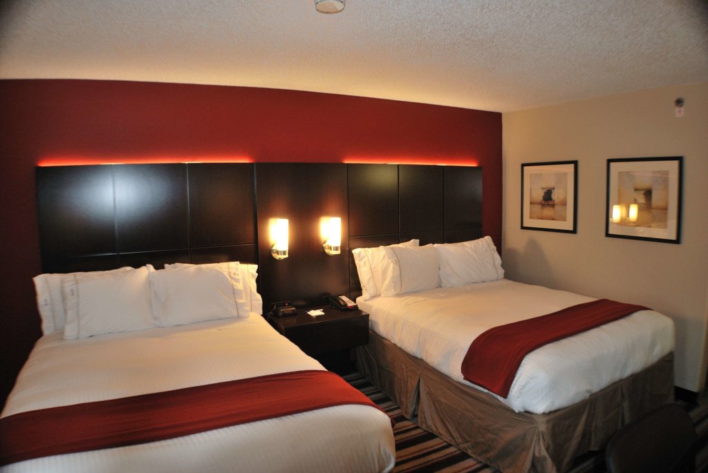 Standard Vierer Zimmer Holiday Inn Express Nashville W-I40, an IHG Hotel