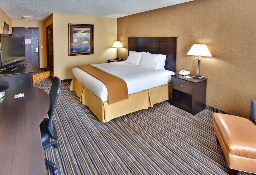 Номер Standard Holiday Inn Express Hotel & Suites Council Bluffs - Convention Center Area, an IHG Hotel