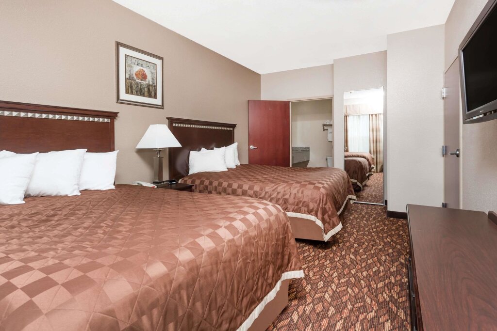 Номер Standard La Quinta Inn & Suites by Wyndham Augusta Fort Eisenhower