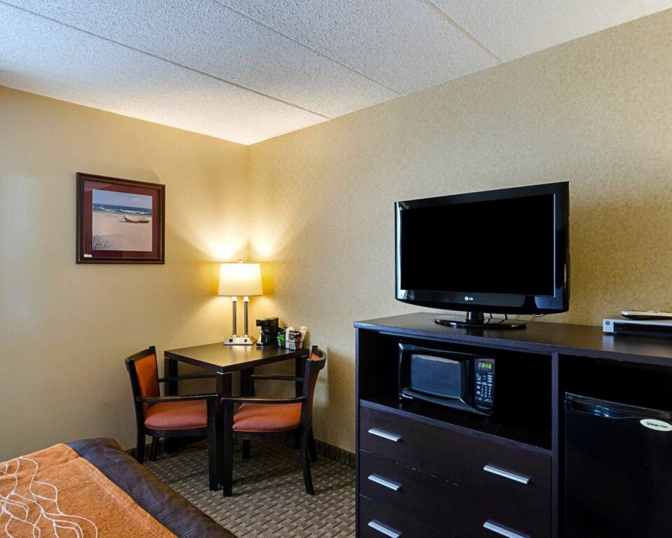 Standard Vierer Zimmer Holiday Inn Express - Fall River North