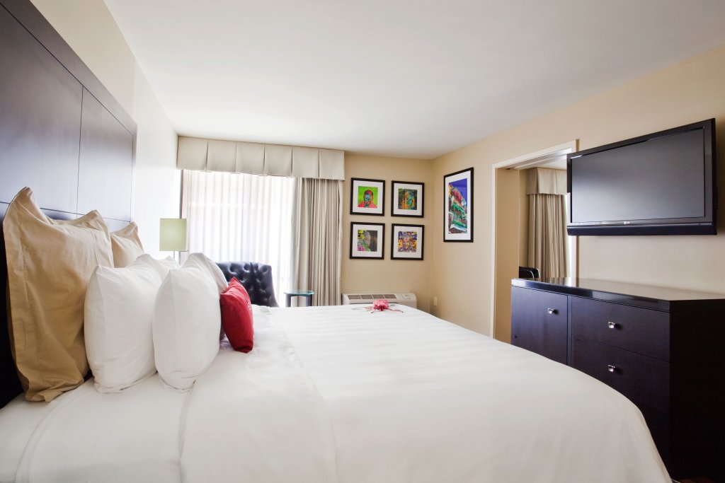 Suite Clarion Hotel New Orleans - Airport & Conference Center