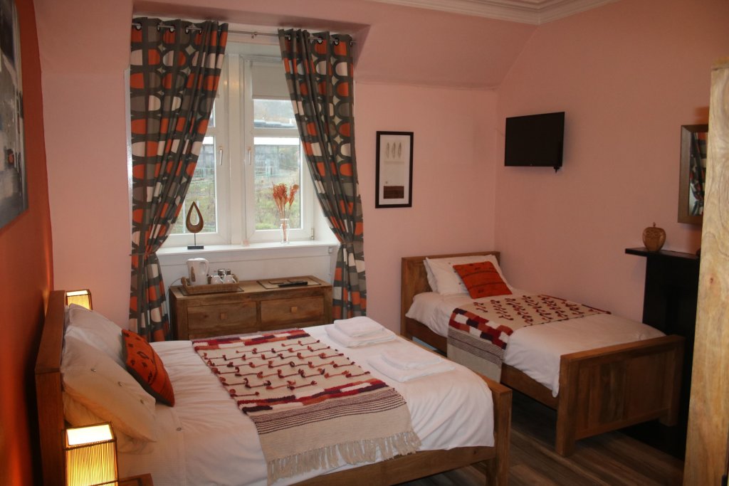 Standard Dreier Zimmer Dalmore Lodge Guest House
