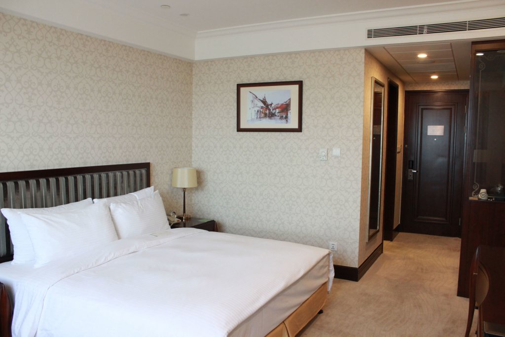 Superior Double room Evergreen Laurel Hotel, Shanghai
