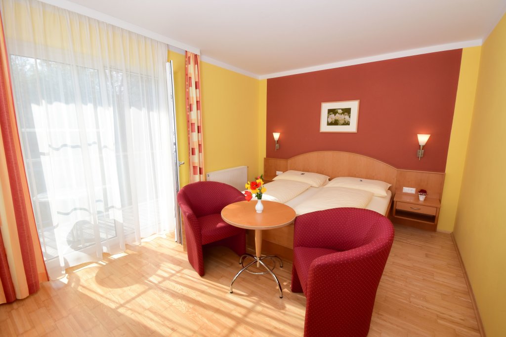 Komfort Zimmer Golf & Therme Sonnenpension Hotel Garni