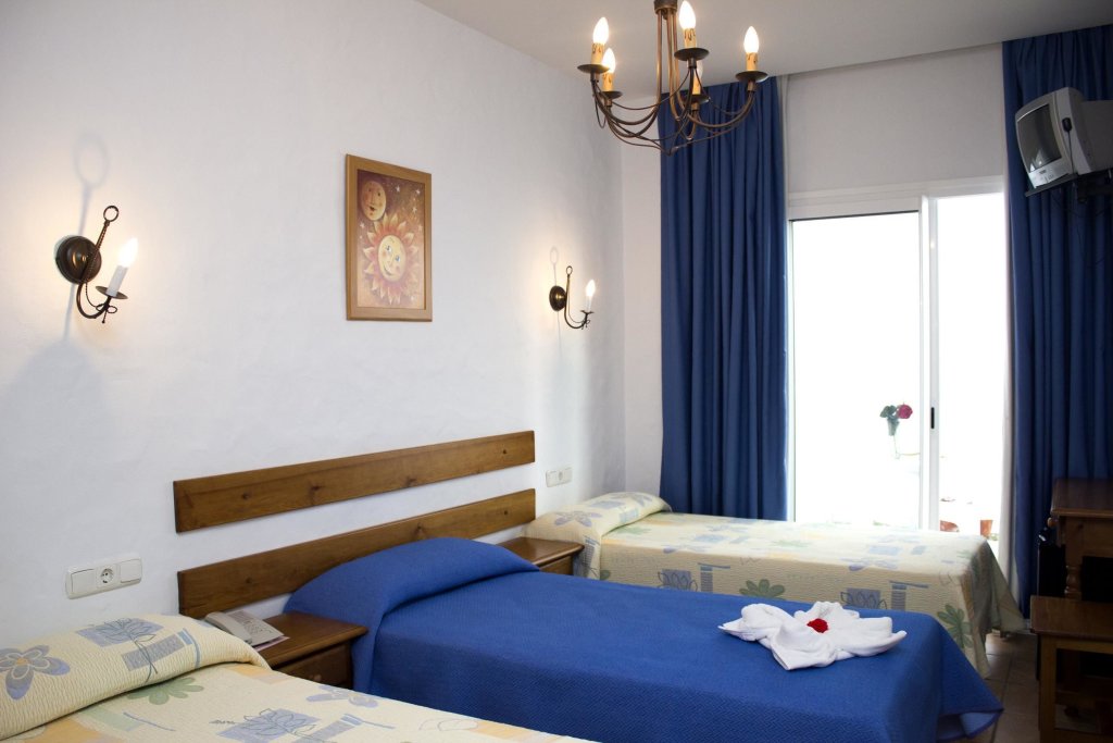 Standard Doppel Zimmer Hotel Oasis Atalaya