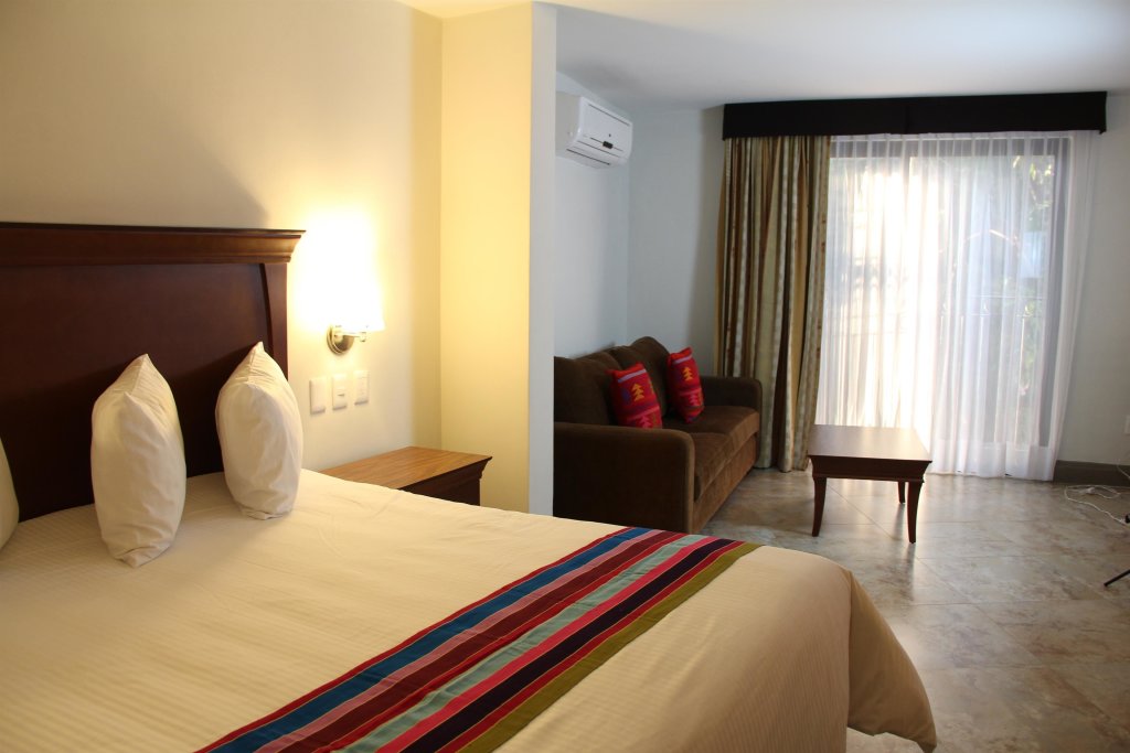 Doppel Suite SureStay Hotel by Best Western Palmareca