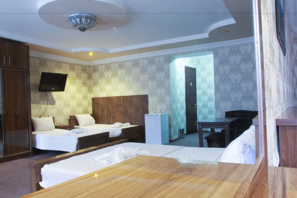 Suite New Palace Shardeni Hotel