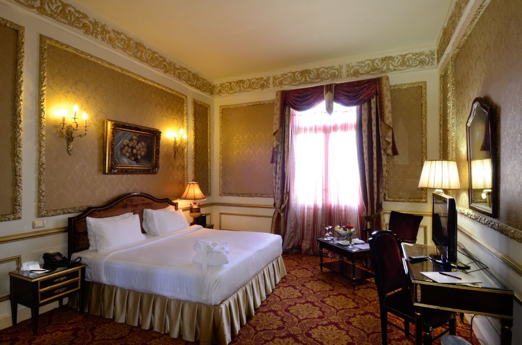 Полулюкс Windsor Palace Luxury Heritage Hotel